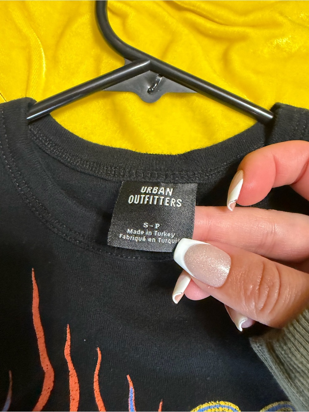 Urban Outfitters Tiger Black Graphic Baby Tee - Picture 2 of 2